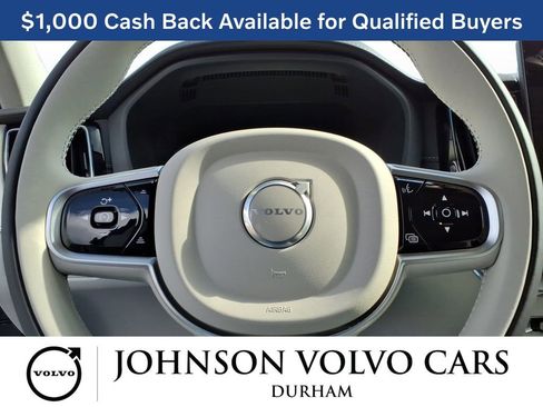 New 2026 Volvo XC60 B5 Ultra w/ Protection Package Premier AWD/4WD image 16