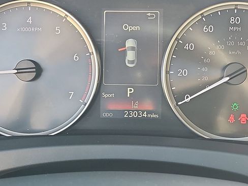 Used 2022 Lexus RC 300 image 21