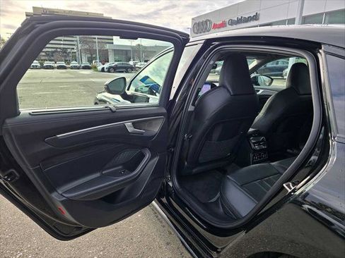 New 2026 Audi A6 Prestige image 17