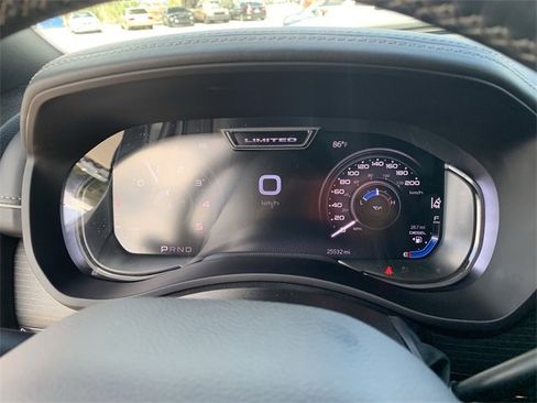 Used 2024 RAM 2500 Limited image 35