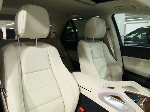 Certified 2026 Mercedes-Benz GLE 350 4MATIC image 24