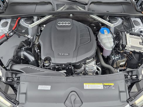 Used 2019 Audi A4 2.0T Premium w/ Convenience Package image 10