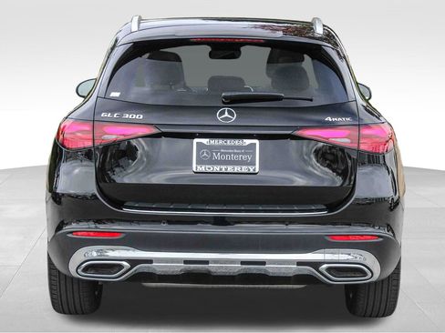 Certified 2026 Mercedes-Benz GLC 300 4MATIC image 8