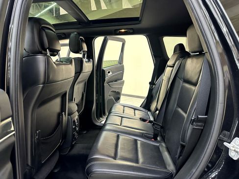 Used 2015 Jeep Grand Cherokee Overland image 33