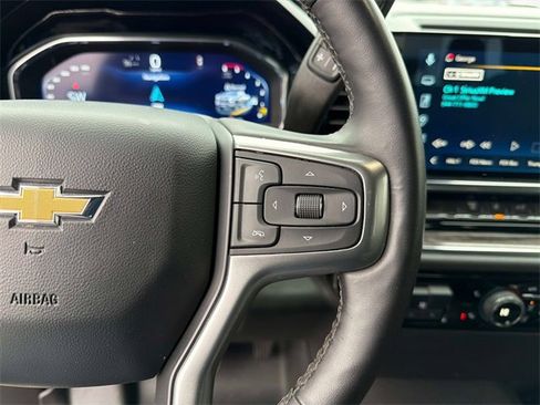 Used 2024 Chevrolet Silverado 2500 LTZ image 33