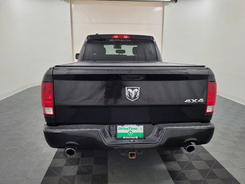 Used 2017 RAM 1500 Express w/ Express Value Package AWD/4WD image 6
