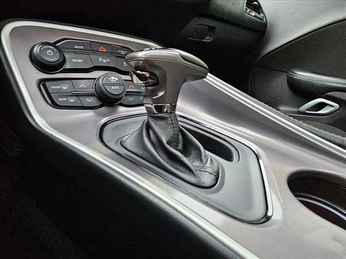 Used 2022 Dodge Challenger GT RWD image 14