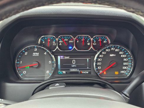 Used 2015 Chevrolet Suburban LTZ AWD/4WD image 17