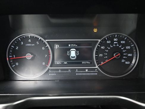 Used 2023 Kia Sorento LX image 19