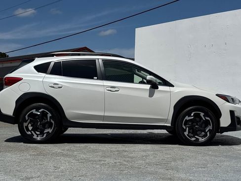 Used 2021 Subaru Crosstrek 2.5i Limited w/ Moonroof Package 2 AWD/4WD image 2