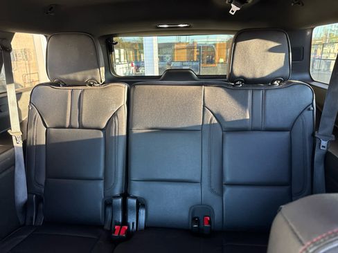 Certified 2022 Chevrolet Suburban RST image 31