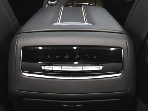 Used 2024 Cadillac Escalade ESV Sport Platinum w/ LPO, ONYX Package AWD/4WD image 48