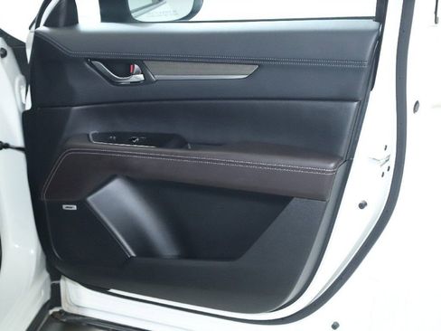 Certified 2025 MAZDA CX-5 Signature image 34