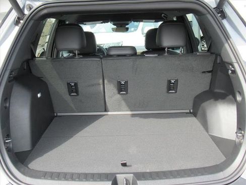 New 2026 Chevrolet Equinox ACTIV w/ Convenience Package III image 33