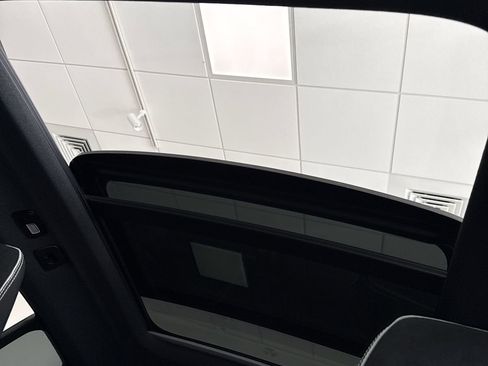 New 2026 Volvo XC40 B5 Ultra w/ Protection Package Premier image 15