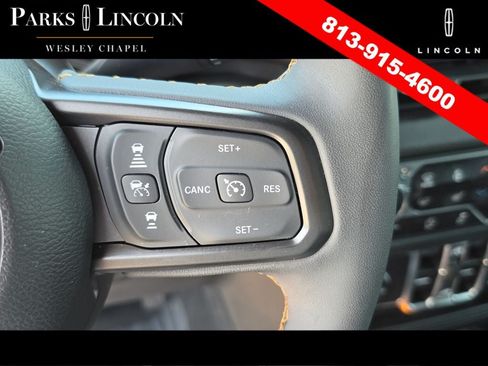 Used 2024 Jeep Wrangler Unlimited Sport AWD/4WD image 29
