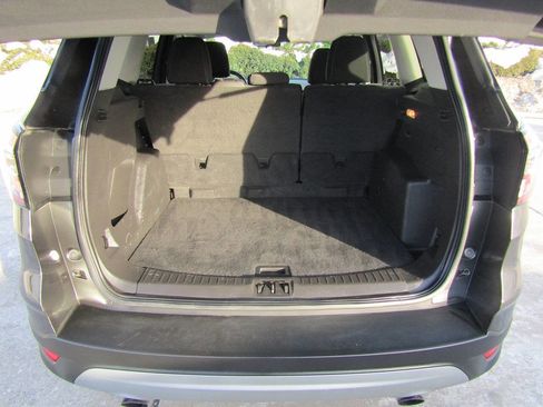 Used 2017 Ford Escape SE image 10