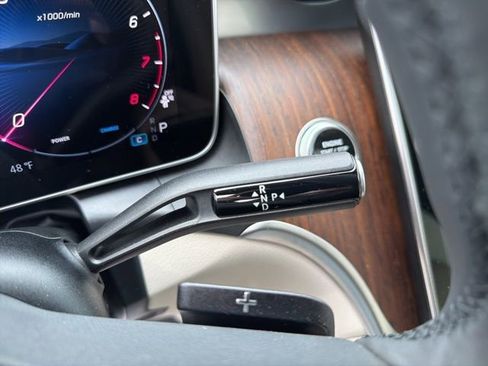 Used 2025 Mercedes-Benz GLC 300 4MATIC image 21