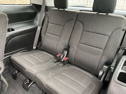 Used 2019 GMC Acadia SLE image 21