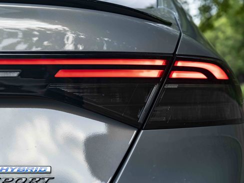 Used 2025 Honda Accord Sport image 13