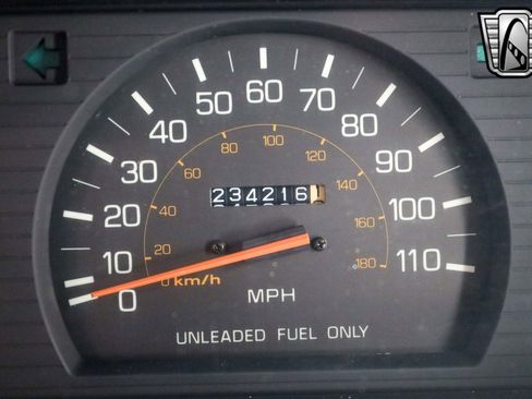 Used 1987 Toyota Pickup 2WD Regular Cab image 20