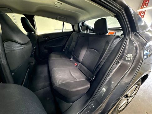 Used 2017 Toyota Prius Two w/ Prius Two Safety Plus Package FWD image 27
