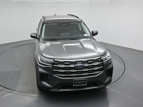 New 2026 Ford Explorer Active RWD image 36