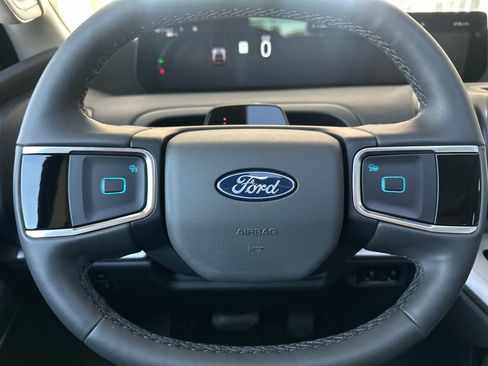 Used 2026 Ford Expedition Max Active RWD image 23