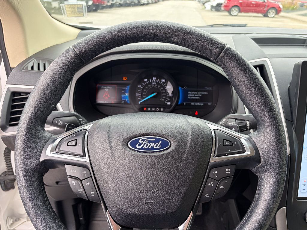 Used 2022 Ford Edge SEL w/ Convenience Package AWD/4WD image 23