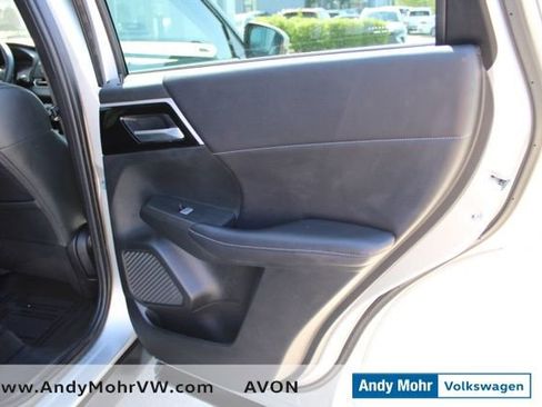 Used 2023 Mitsubishi Outlander SE AWD/4WD image 27