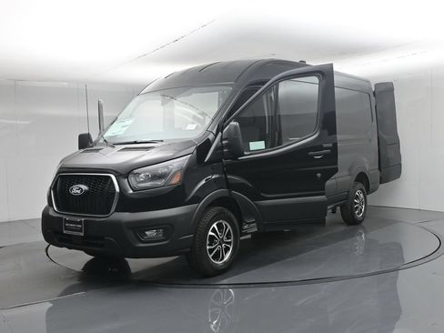 New 2026 Ford Transit 250 148 Medium Roof w/ Exterior Upgrade Package RWD image 29
