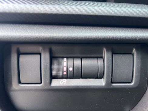 Certified 2024 Subaru Crosstrek 2.5i Limited image 11