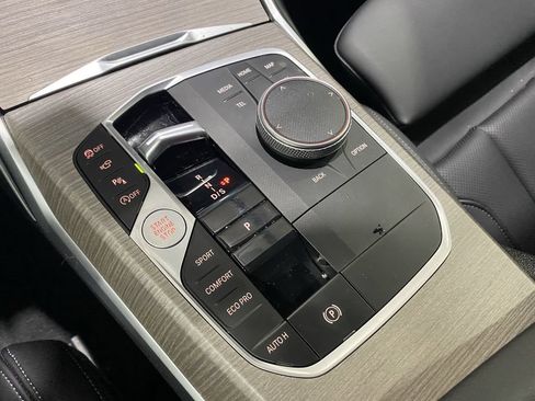 Used 2025 BMW 330i Sedan RWD image 13