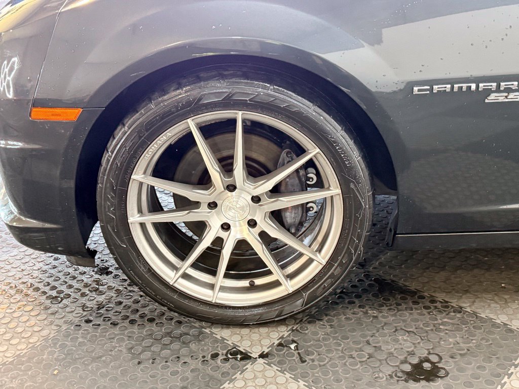 Used 2013 Chevrolet Camaro SS w/ RS Package RWD image 17
