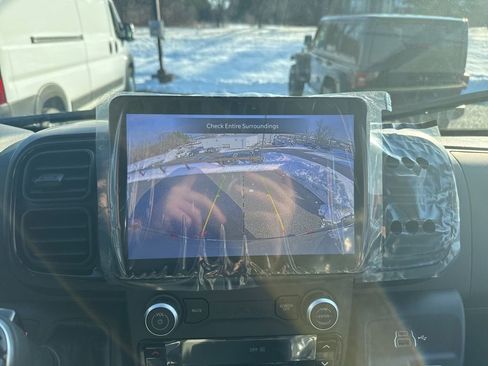 New 2026 RAM ProMaster 2500 w/ Premium Convenience Group FWD image 19