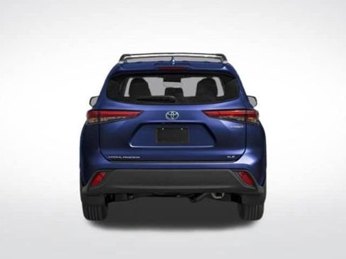 New 2026 Toyota Highlander XLE AWD/4WD image 5