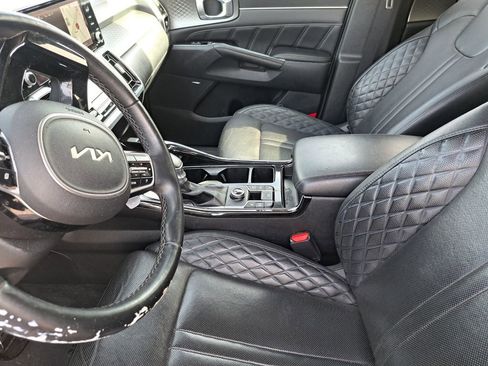 Used 2022 Kia Sorento SX image 18