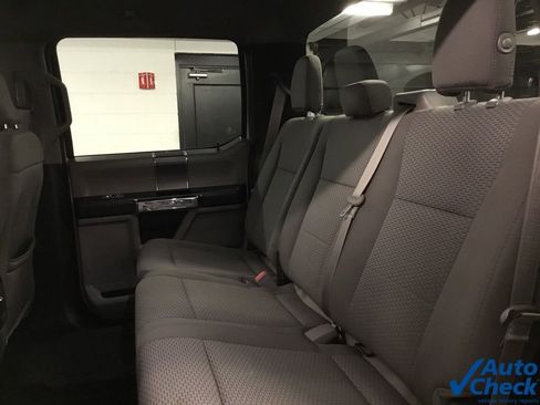 Used 2018 Ford F150 XLT w/ Equipment Group 302A Luxury image 29