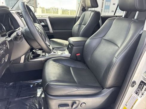 Used 2023 Toyota 4Runner Limited AWD/4WD image 11
