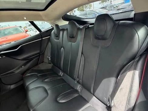 Used 2014 Tesla Model S P85 RWD image 6
