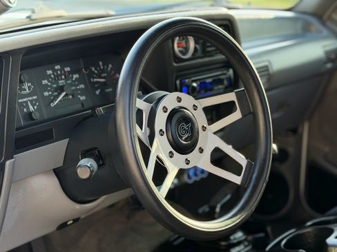 Used 1994 Ford Ranger Splash RWD image 4