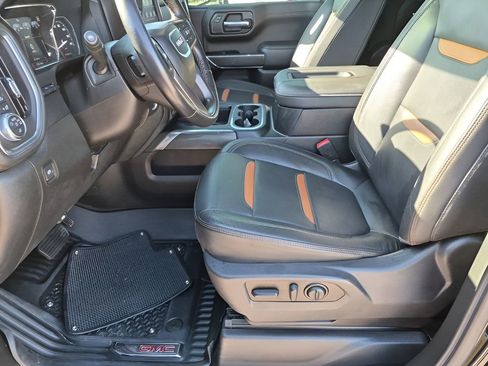 Used 2022 GMC Sierra 1500 AT4 w/ AT4 Premium Package image 32