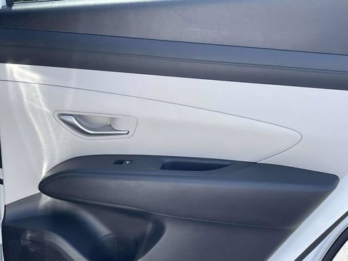 Used 2025 Hyundai Tucson SEL FWD image 18
