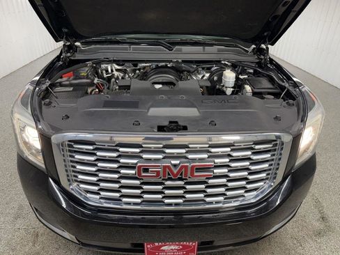 Used 2018 GMC Yukon XL Denali w/ Enhanced Security Package image 50