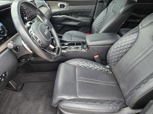 Used 2022 Kia Sorento SX Prestige AWD/4WD image 11