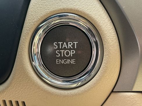 Used 2013 Lexus ES 350 w/ Premium Pkg FWD image 26