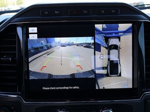 Used 2022 Ford F450 Limited w/ FX4 Off-Road Package image 31