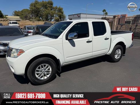 Used 2015 Nissan Frontier SV w/ SV Value Truck Package AWD/4WD image 1