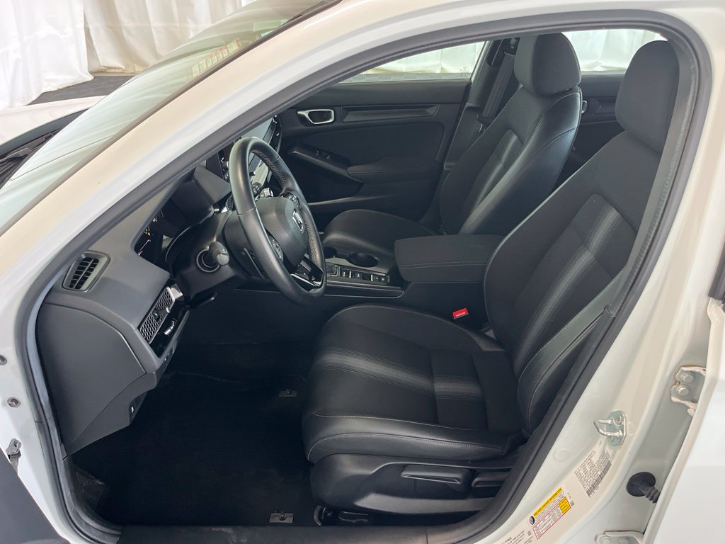 Used 2024 Honda Civic Sport image 3