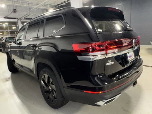 New 2026 Volkswagen Atlas SE image 35